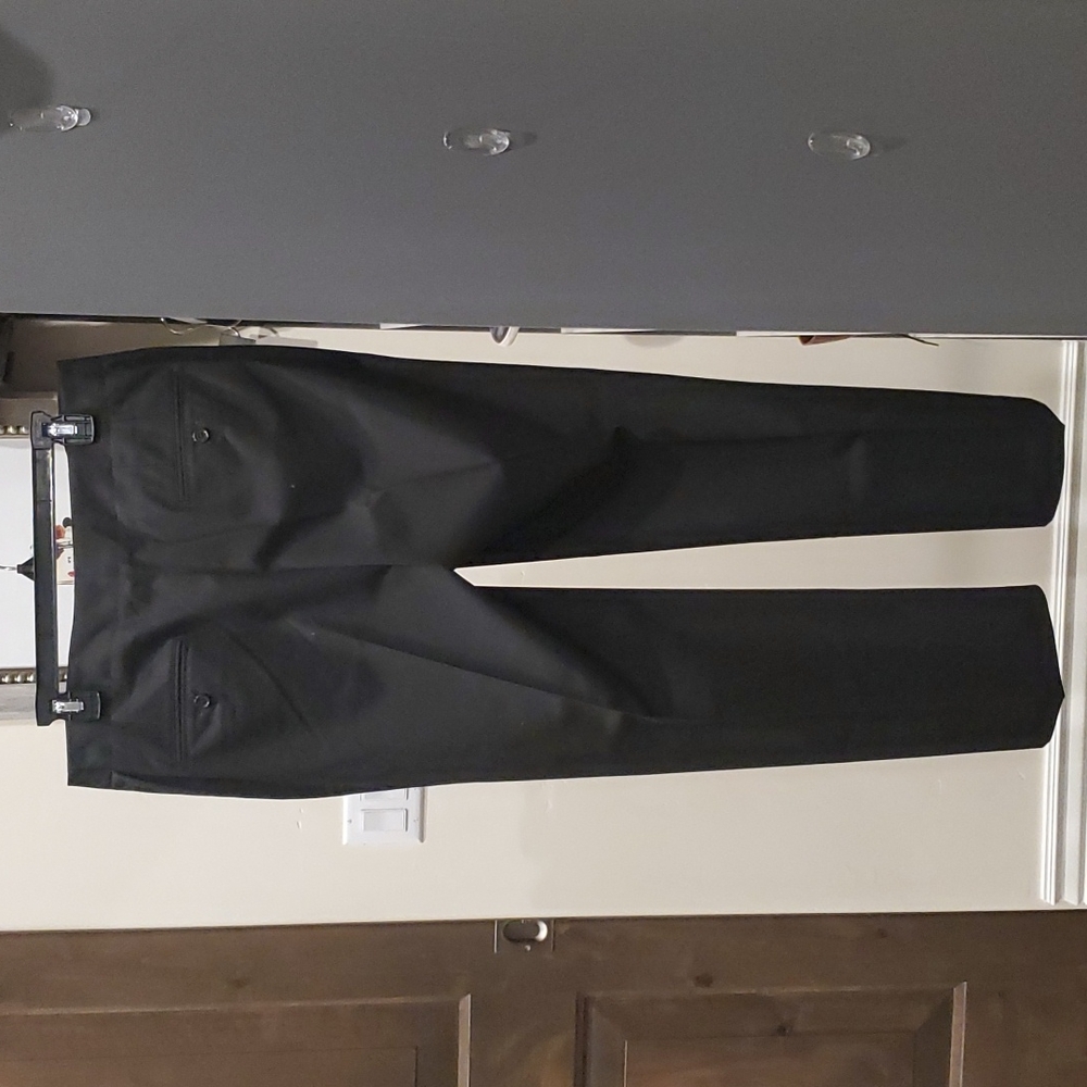 Slack - Picture 3 of 4